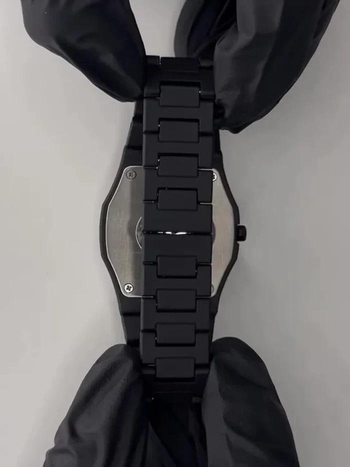 Black Arabic Aura Carbon Fiber Watch for Men - Image 4